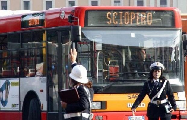 Sciopero mezzi pubblici a Roma il 7 agosto contro privatizzazione e linciaggio dei lavoratori