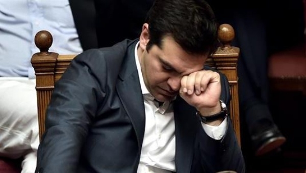 Grecia, il parlamento vota il secondo pacchetto di riforme