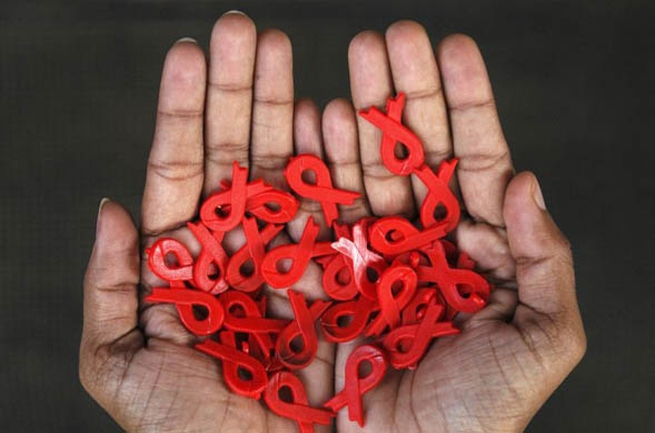 Aids: giovane infetta da nascita sta bene senza cure da 12 anni