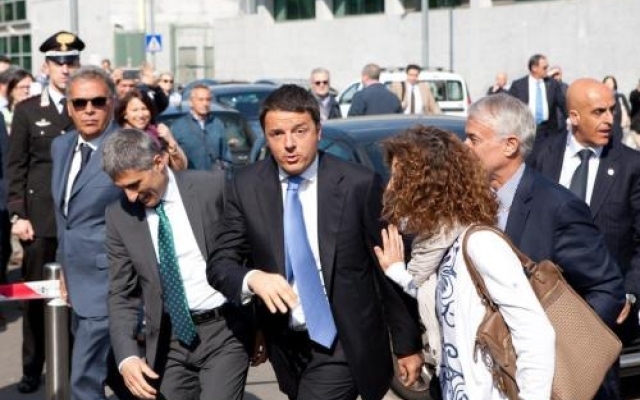Battuta Renzi su tifosi Teramo, sindaco, il Premier si dimetta