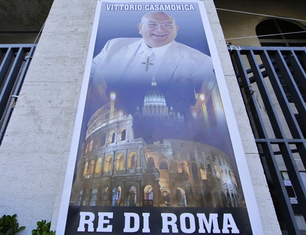 Roma,  il funerale di Vittorio Casamonica sulle note de ‘Il padrino’