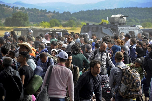 Migranti. Unhcr, preoccupazione per situazione al confine Grecia Macedonia