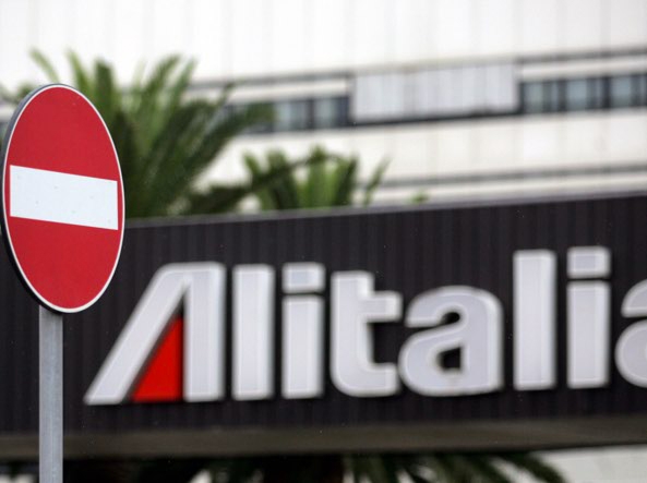 Alitalia. L’eterno calvario dei lavoratori del Trasporto Aereo