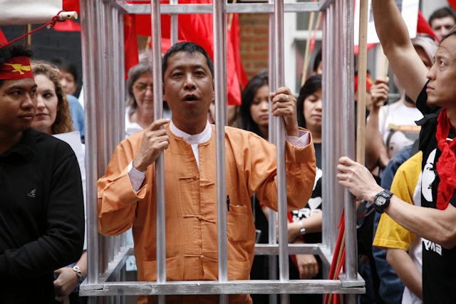 Myanmar. Oltre 90 prigionieri politici in carcere