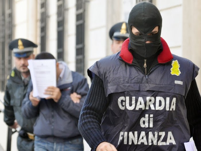 ‘Ndrangheta. Usura e riciclaggio denaro, 6 arresti, perquisizioni in Lazio e LOmbardia