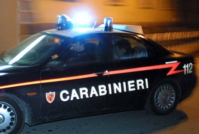 Due giovani uccisi in strada a colpi di pistola a Roma