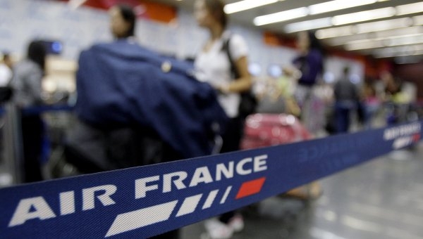 Air France, sciopero il 22. 5 dipendenti indagati, sospesi senza paga