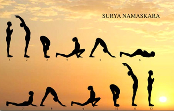 Surya Namaskara, un viaggio spirituale