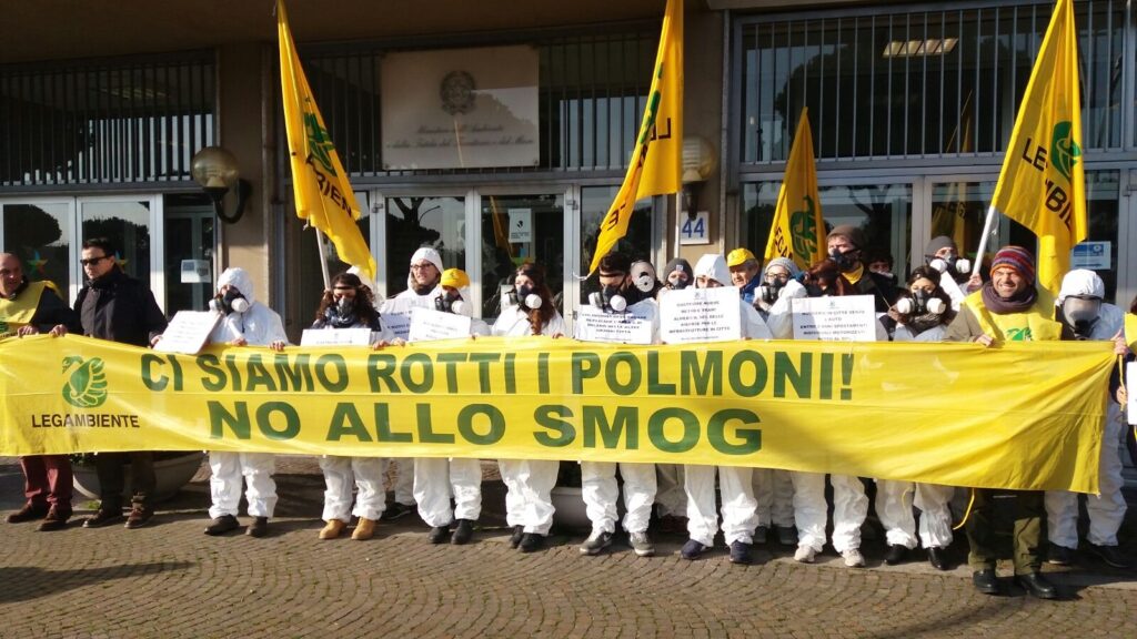 Smog: oggi la riunione tra Galletti, presidenti di Regione e sindaci