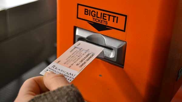 Trasporti: arriva la stangata del 2016, gli Italiani spenderanno 1,4 miliardi in più
