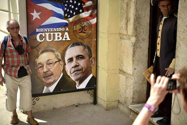 Obama a Cuba. Storico incontro con Castro