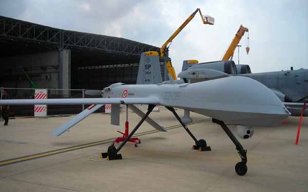 Agli Emirati Arabi droni di guerra made in Italy