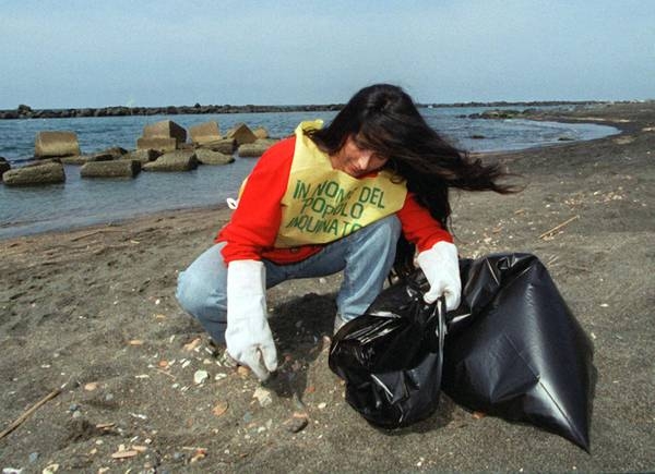 Spiagge e fondali puliti. Parte Clean up the Med di Legambiente