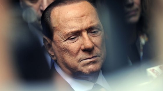 Berlusconi dovrà sottoporsi ad un intervento al cuore. Il cardiologo, c’è un certo rischio