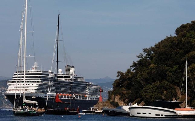 Deroga all’avvicinamento delle navi da crociera a Portofino. Il caso finisce in Parlamento