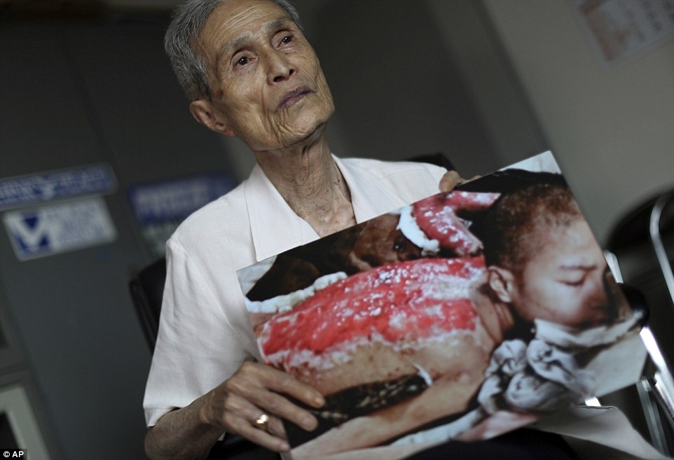 Il Giappone ricorda le vittime innocenti di Nagasaki