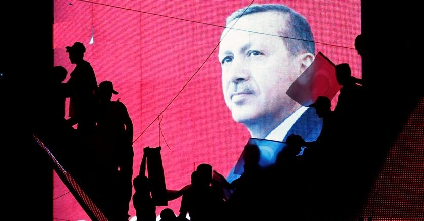 Turchia: Erdogan attacca Ue e Mogherini: ”nessuno e’ venuto qui”