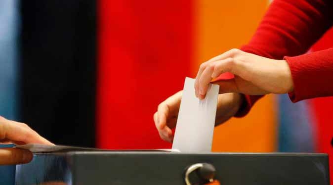 Germania: aperti i seggi per elezioni citta’-regione Berlino