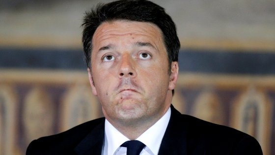 Autogol di Renzi: vuole far ripartire il Ponte sullo Stretto