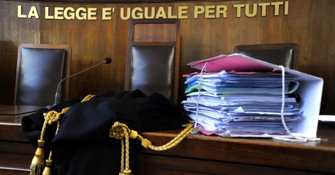 Donna condannata a risarcire 30 mila euro per aver denigrato l’ex marito