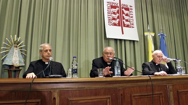 La chiesa declassifica 3000 documenti sulla dittatura militare argentina