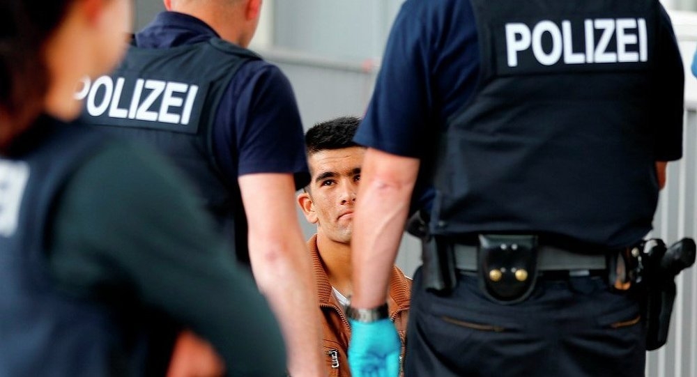 Germania. Attentato sventato, è caccia al siriano in fuga