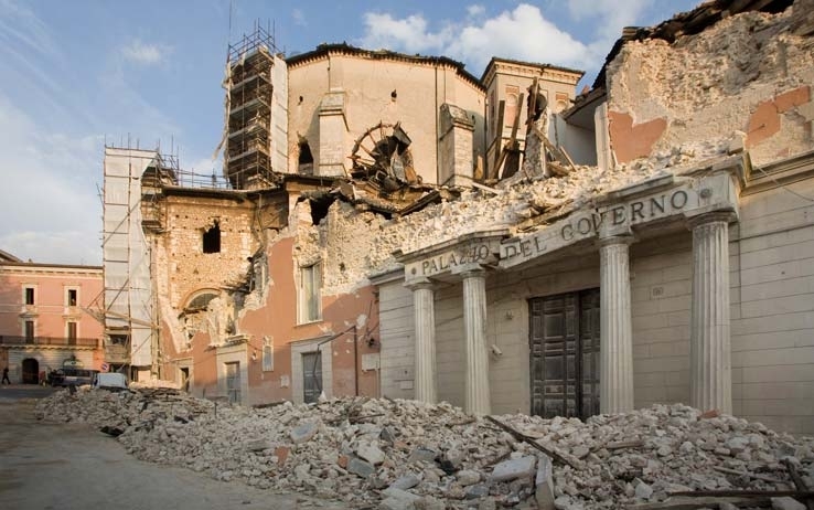 Terremoto L’Aquila. Ricostruzione post sisma, 7 arresti e 11 avvisi di garanzia