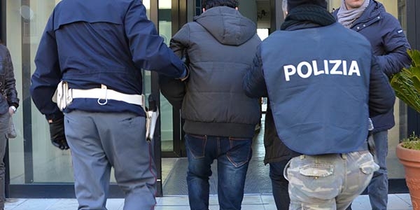 Blitz contro clan mafioso nigeriano in Italia, 23 fermi