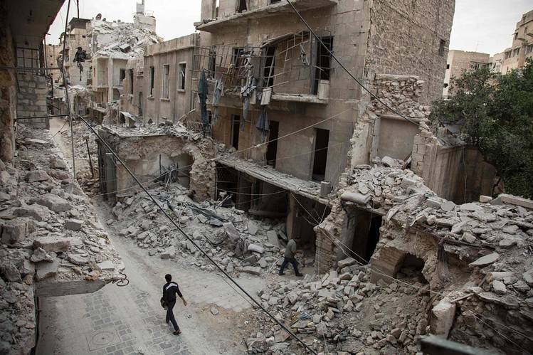 Siria, Aleppo est divisa in due. Liberati 8 quartieri
