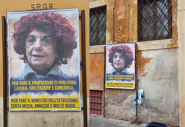 Roma tappezzata di manifesti anonimi contro la ministra Fedeli