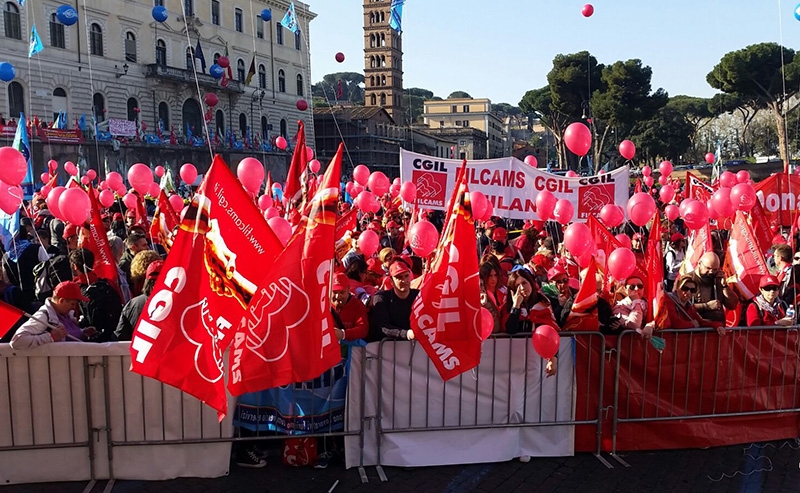 Turismo e Multiservizi, in piazza a Roma migliaia di lavoratori