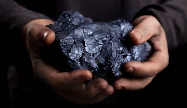 Si arresta l’avanzata del carbone. Greenpeace: punto di svolta