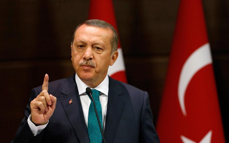 Siria: presidente turco Erdogan, Russia riconsideri suo sostegno ad Assad