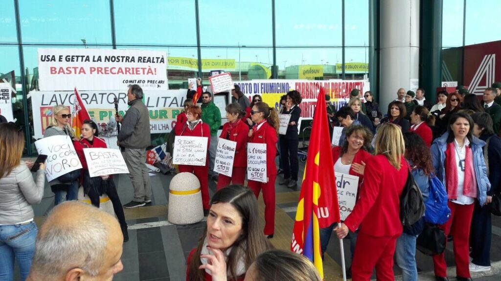 Alitalia: scatta lo sciopero, 60% dei voli cancellati
