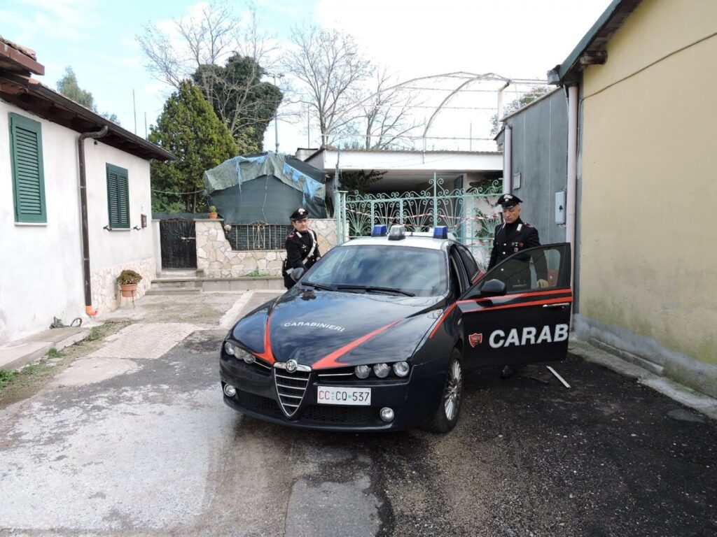 Usura e violenze, arrestata famiglia vicino Roma