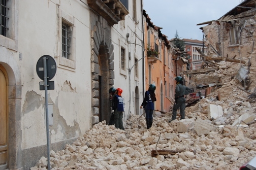 Ricordo vittime sisma e terrorismo in presenza Mattarella