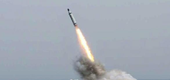 Nord Corea. Nuovo test missilistico. Sale la tensione