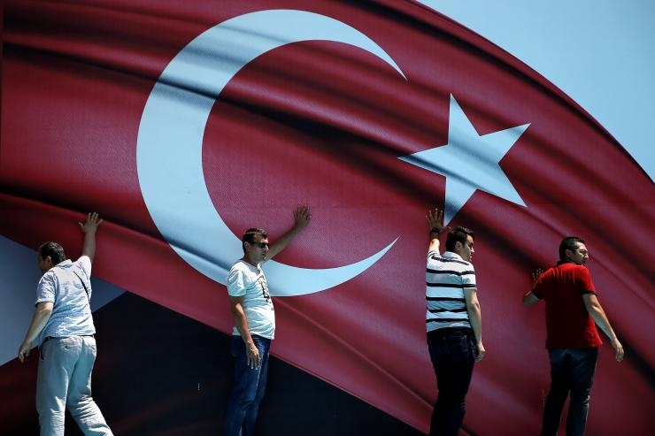 Turchia: Stato di emergenza e purghe finiranno a luglio
