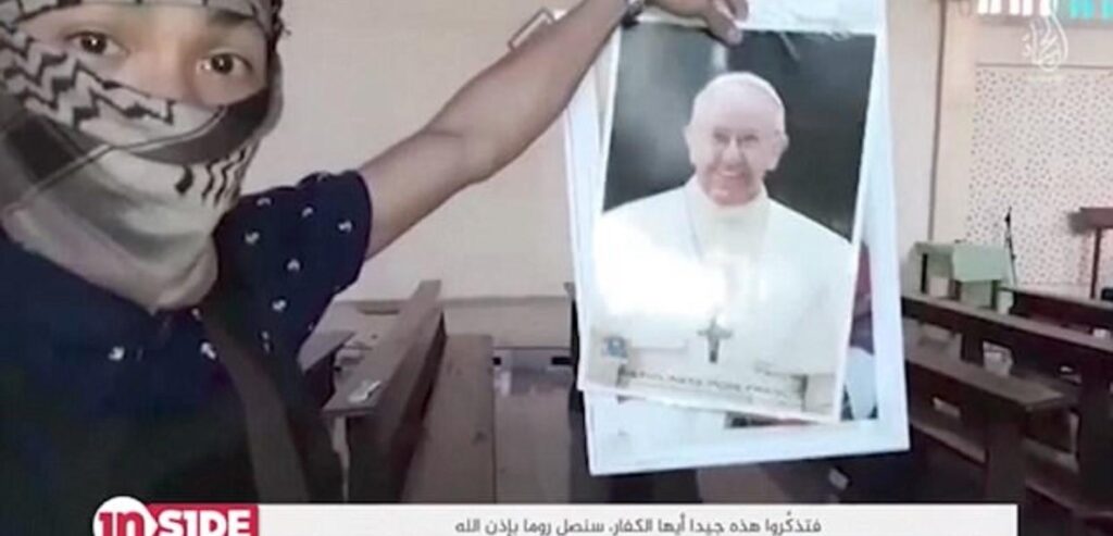 Minacce al Papa dall’Isis