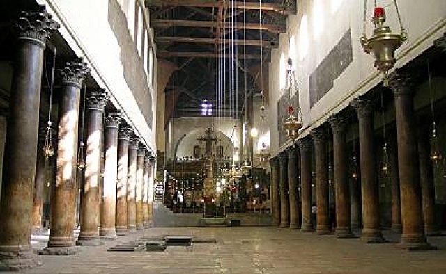 Continuano tra le sorprese i lavori di restauro nella Chiesa della Natività a Betlemme