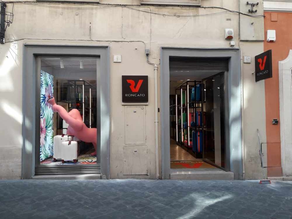 Roma. Apre in via Frattina la Valigeria Roncato, eccellenza del Made in Italy. Foto