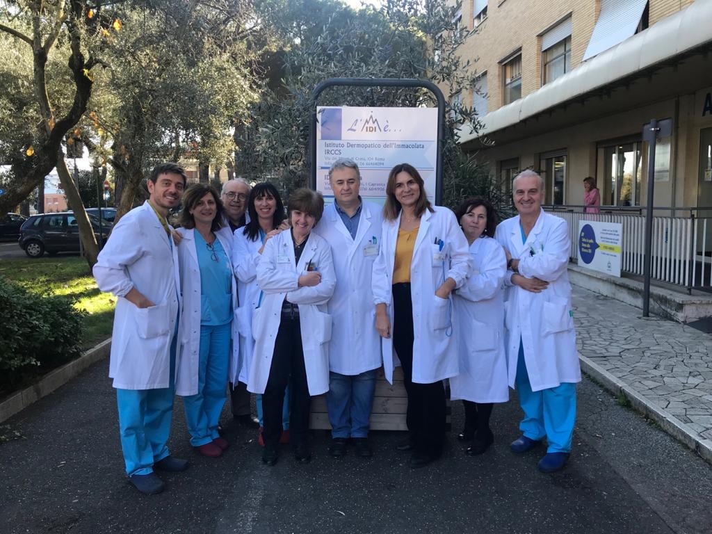 Nella foto, da sinistra i dottori: Luca Fania, Alessia Provini, Tiziano Tonanzi, MariA Antonietta Pilla, Maria Pina Accetturi, Gianluca Pagnanelli, Cinzia Mazzanti, Flora Canzona, Salvatore Ruggeri .