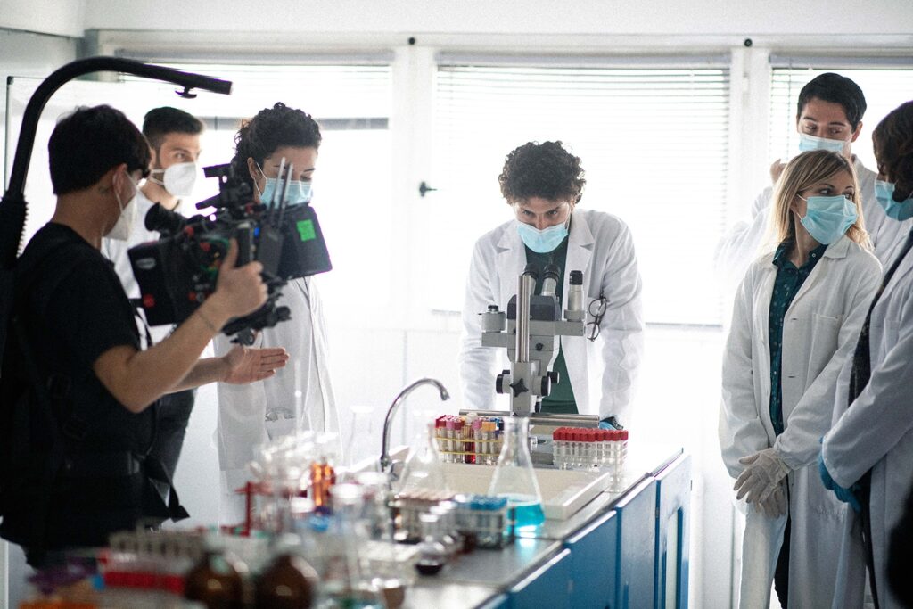 “Reimagine”, breve film sull’importanza vitale della ricerca scientifica