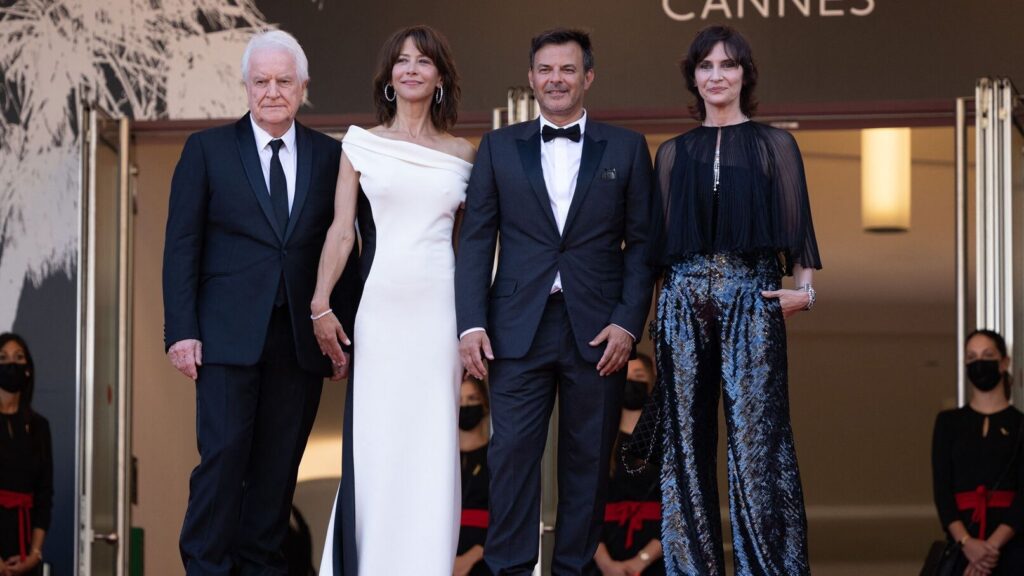 Cannes 74. “Tout c’est ben passé”, Ozon racconta una storia vera sull’eutanasia
