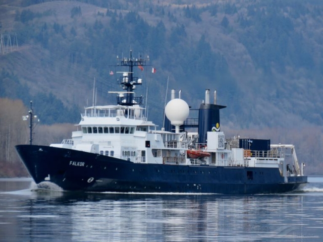 Schmidt Ocean Institute dona la nave da ricerca Falkor al CNR