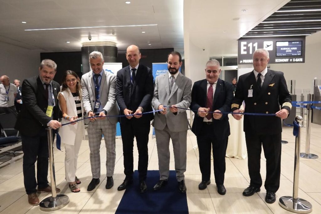 Aeroporti di Roma e Aerolineas Argentinas festeggiano la ripresa del collegamento Roma Buenos Aires