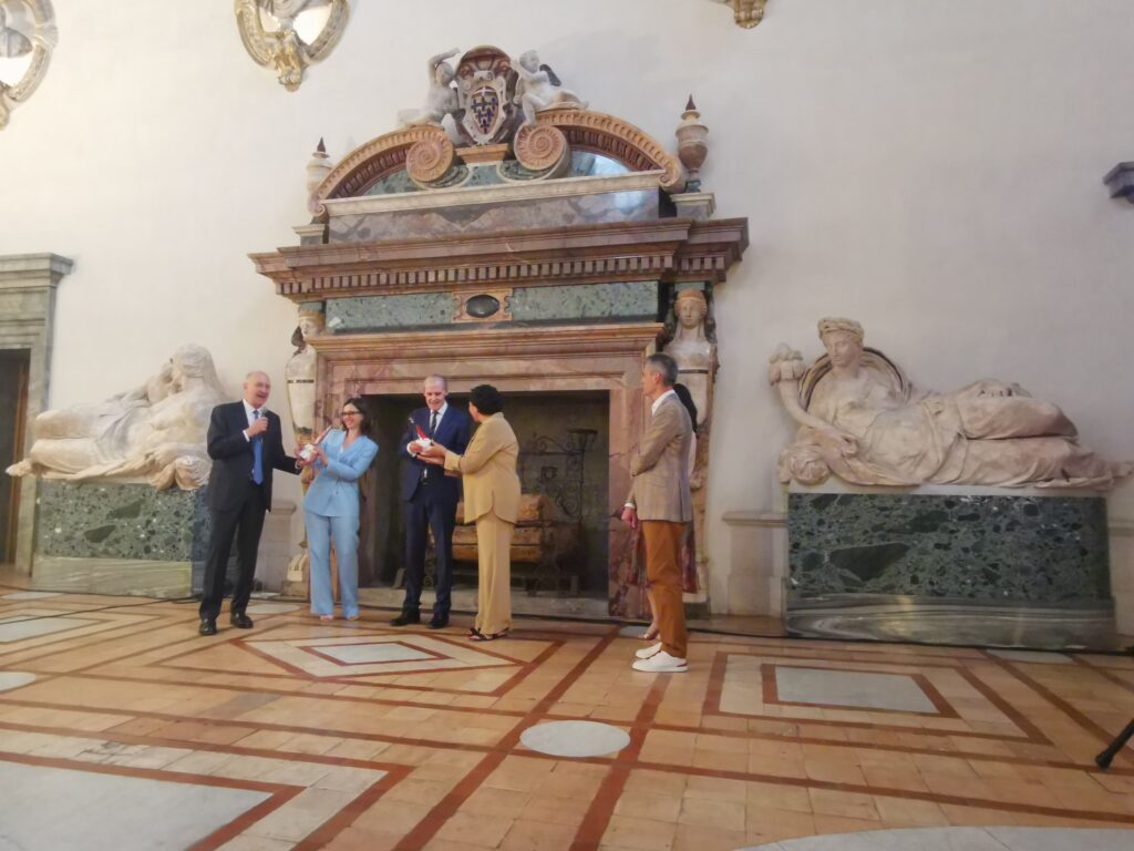 Palazzo Farnese. Il restauro di Palazzetti nel salone d’Ercole