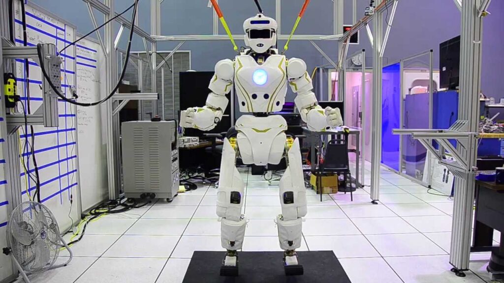 Test in Australia per Valkyrie, il primo robot umanoide della NASA