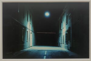 Luigi Ghirri a Reggio Emilia. La magia della luce e il mistero del buio in zone di passaggio