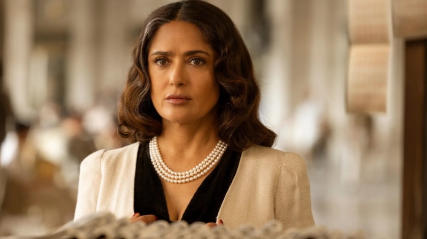 Salma Hayek in sala dal 10 aprile con “Senza sangue”, per la regia di Angelina Jolie